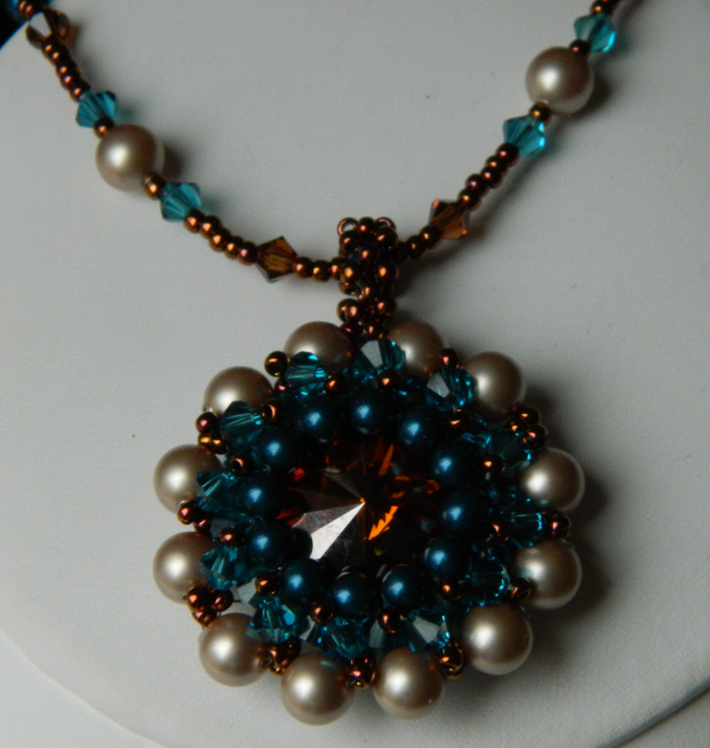 DiEnna_DazzledPendant